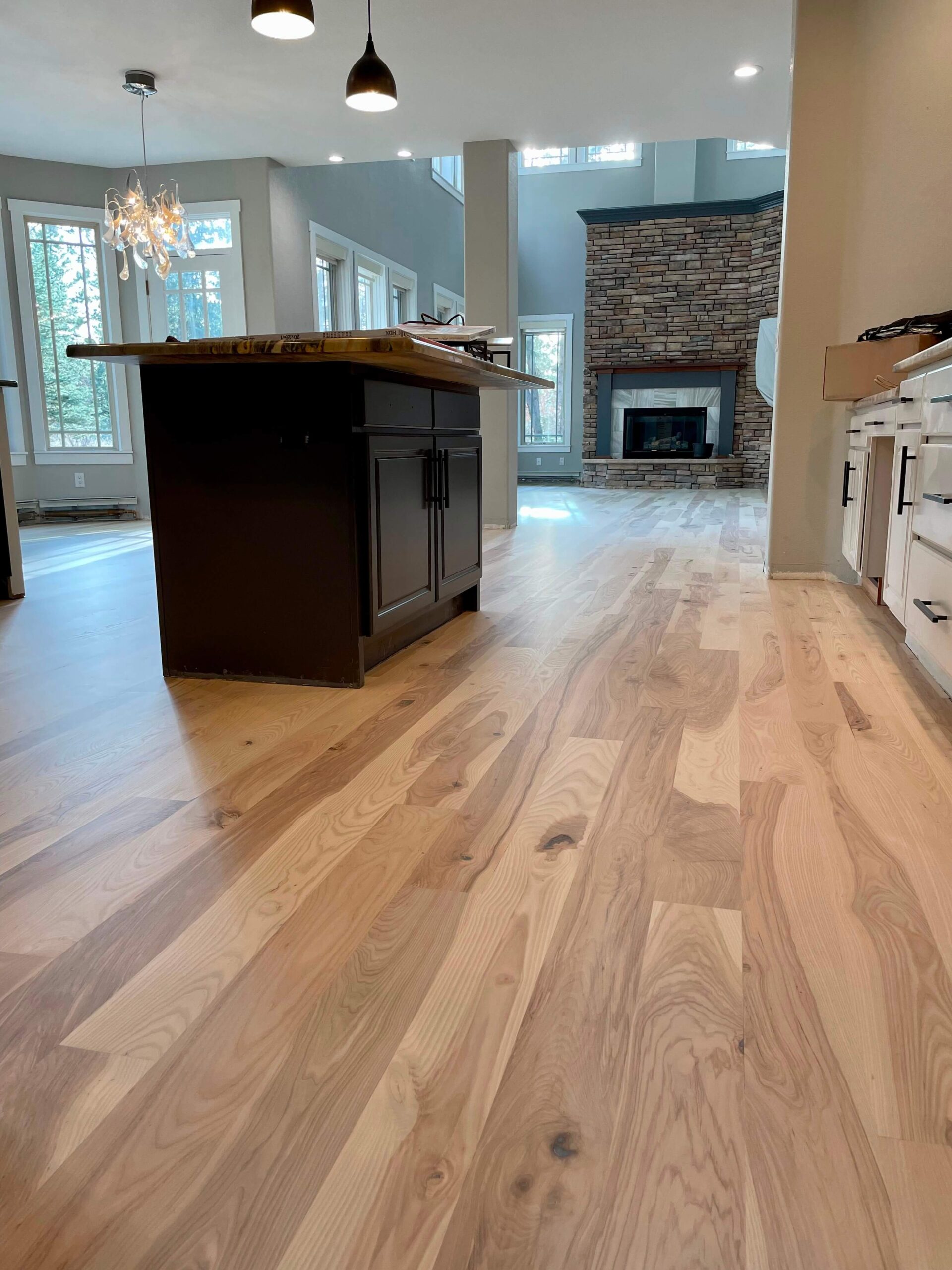 golden-hardwood-flooring-residential